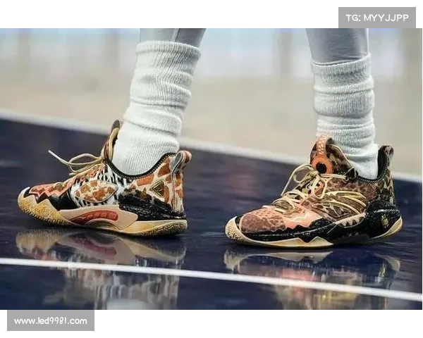 NBA 上脚合集!史上最疯狂交易周,结束了…… NBA 上脚合集!史上最疯狂交易周,结束了……