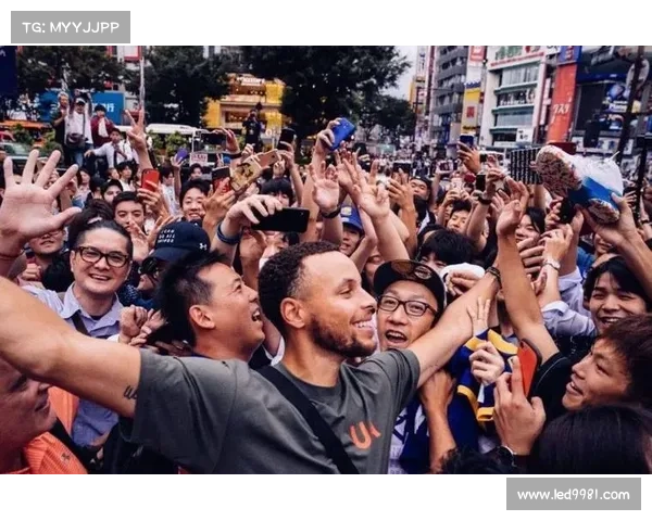 “库”热来袭!NBA球星库里开启中国行 “库”热来袭!NBA球星库里开启中国行